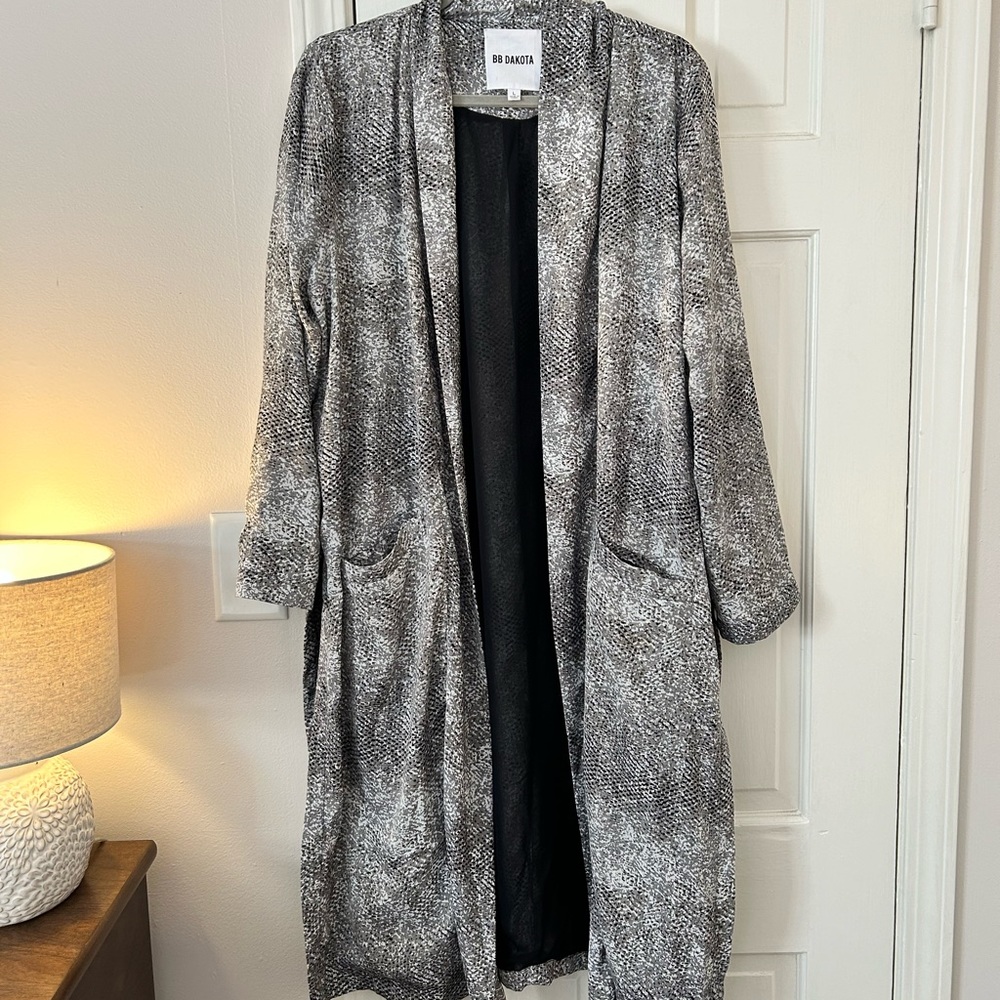 Anthropologie satin  duster jacket size L